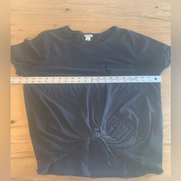 J Crew Short Sleeve Tee Shirt Waist Tie Black Women’s XL Preloved - Picture 7 of 10
